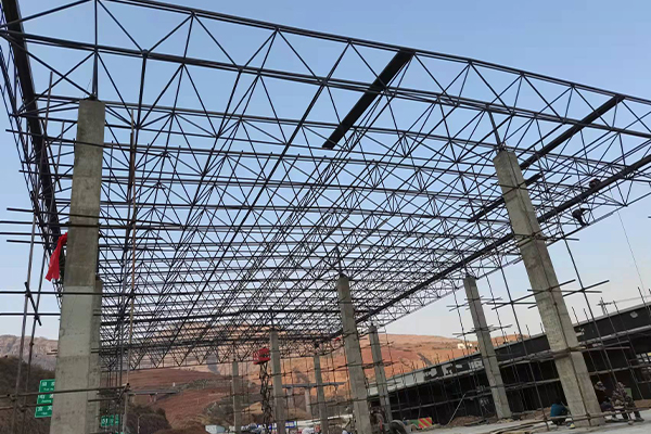 乌鲁木齐钢结构网架图片