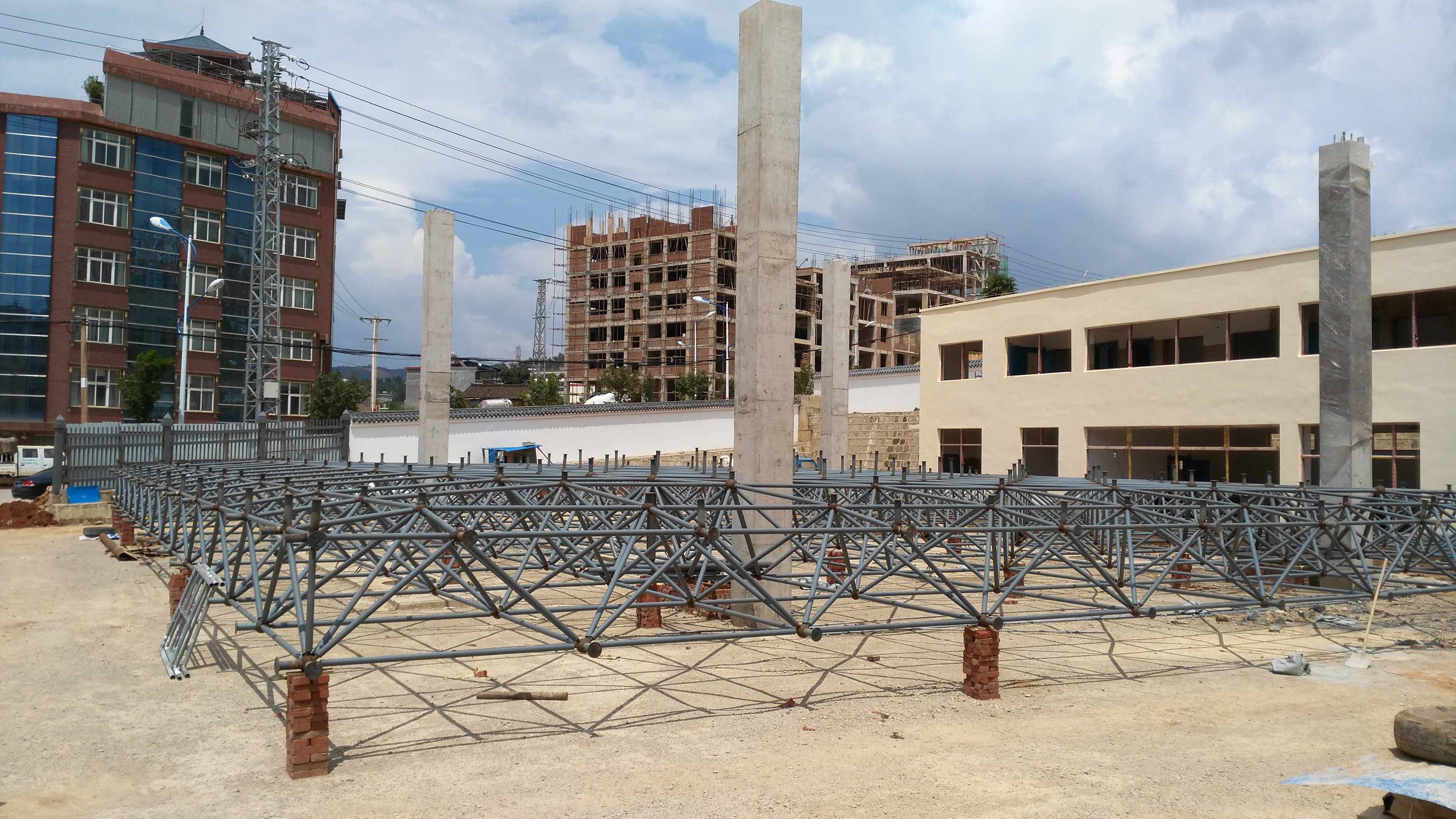 乌鲁木齐小型加油站网架