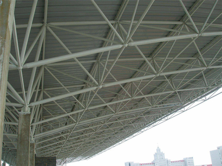 乌鲁木齐学院体育场网架工程